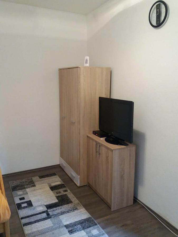Rooms Adrijana 巴尼西卢卡 外观 照片